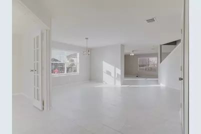 4901 Thorn Hollow Drive, Fort Worth, TX 76244 - Photo 2