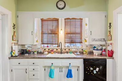 1026 W 7th Street, McGregor, TX 76657 - Photo 14