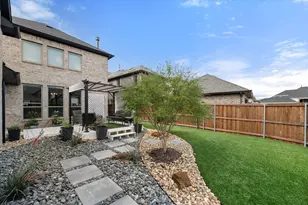 1429 Cypress Thorn Dr, Arlington, TX 76005 - Photo 4