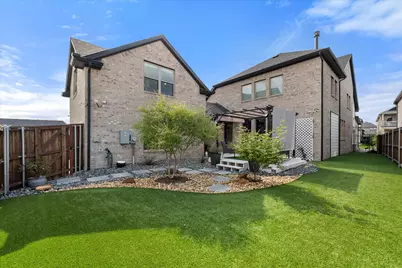 1429 Cypress Thorn Drive, Arlington, TX 76005 - Photo 2