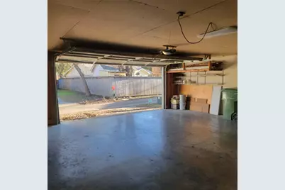 516 Clover Lane, Garland, TX 75043 - Photo 14