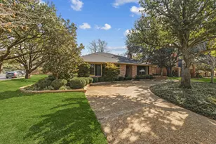 7514 Westbend Dr, Dallas, TX 75231 - Photo 2