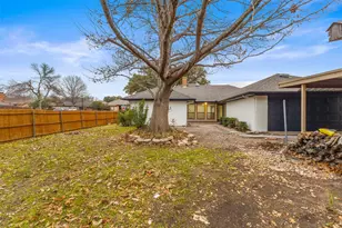 1503 Bellflower Dr, Carrollton, TX 75007 - Photo 28