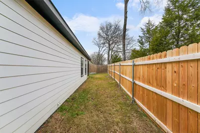 102 Buffalo Springs Road, Mabank, TX 75156 - Photo 28