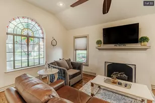 915 Stewart, Dallas, TX 75208 - Photo 6