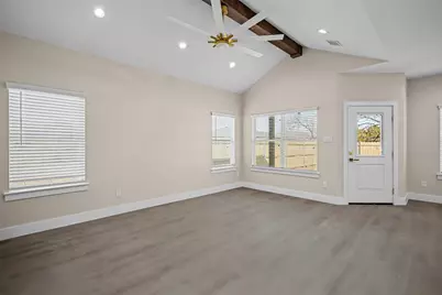 2201 Comet Trail, Granbury, TX 76048 - Photo 20
