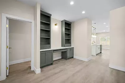 2201 Comet Trail, Granbury, TX 76048 - Photo 10