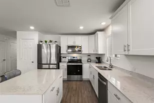 2117 Winding Crk Wy, Denton, TX 76208 - Photo 6