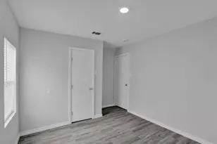 219 Loma Dr, Garland, TX 75040 - Photo 14