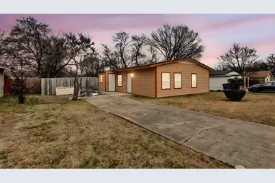 219 Loma Drive, Garland, TX 75040 - Photo 2