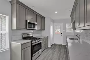 219 Loma Dr, Garland, TX 75040 - Photo 10