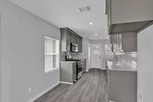 219 Loma Dr, Garland, TX 75040 - Photo 8