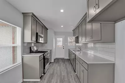 219 Loma Drive, Garland, TX 75040 - Photo 8