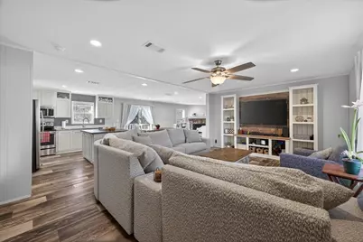 3605 Mockingbird Circle, Cleburne, TX 76031 - Photo 8