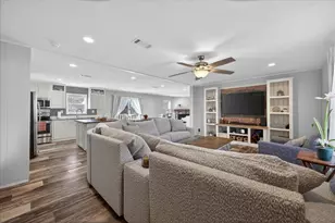 3605 Mockingbird Cir, Cleburne, TX 76031 - Photo 8