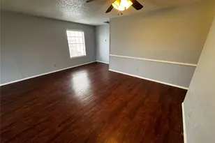 2414 W Northgate Dr, Irving, TX 75062 - Photo 8