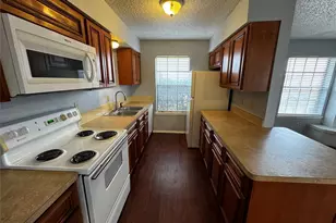 2414 W Northgate Dr, Irving, TX 75062 - Photo 4