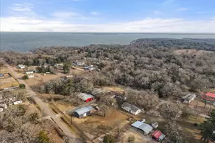 330 Southern Oaks Dr, Streetman, TX 75859 - Photo 4