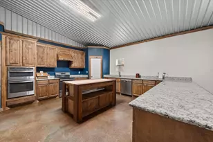 330 Southern Oaks Dr, Streetman, TX 75859 - Photo 18