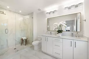 825 Nomas St, Dallas, TX 75212 - Photo 12