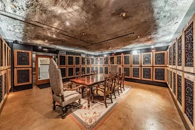 1505 Elm Street #404, Dallas, TX 75201 - Photo 28