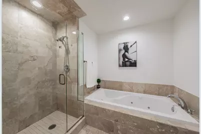 1505 Elm Street #404, Dallas, TX 75201 - Photo 20