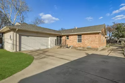 9525 Livenshire Drive, Dallas, TX 75238 - Photo 26