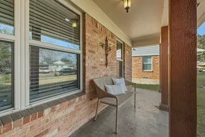 9525 Livenshire Drive, Dallas, TX 75238 - Photo 6