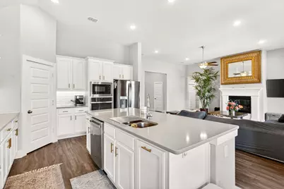 717 Lake Cove Drive, Little Elm, TX 75068 - Photo 10