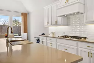 717 Lake Cove Dr, Little Elm, TX 75068 - Photo 12