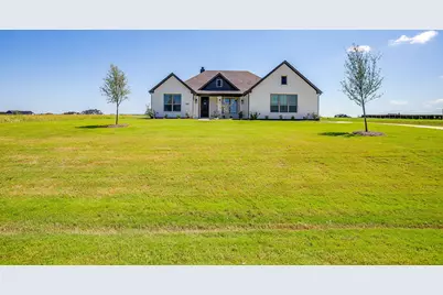 10640 Winter Wheat Lane, Venus, TX 76084 - Photo 2