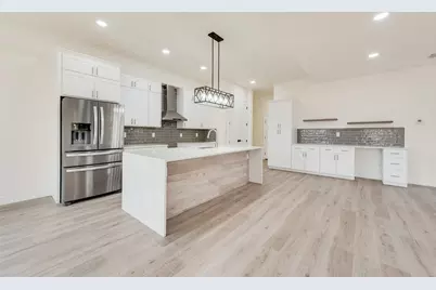 4128 Pluto Street, Dallas, TX 75212 - Photo 6