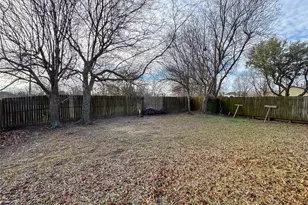 1822 Glenway Dr, Sherman, TX 75092 - Photo 16