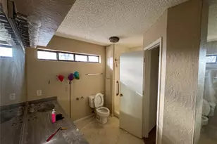 1822 Glenway Dr, Sherman, TX 75092 - Photo 10