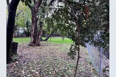 1835 Akron Street, Dallas, TX 75212 - Photo 4