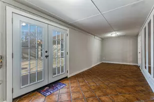 201 Hillview Dr, Hurst, TX 76054 - Photo 16