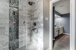 201 Hillview Dr, Hurst, TX 76054 - Photo 24