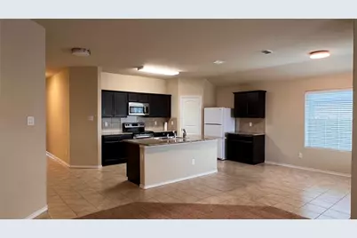 8333 Flythe Mill Road, Fort Worth, TX 76120 - Photo 4