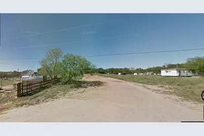 9999 Trails End, Millsap, TX 76066 - Photo 2