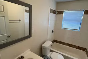 1321 Woodcrest Dr, Mesquite, TX 75149 - Photo 12