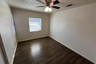 1321 Woodcrest Dr, Mesquite, TX 75149 - Photo 20