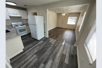 1321 Woodcrest Drive, Mesquite, TX 75149 - Photo 8