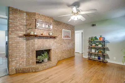 605 Schieme Street, Fort Worth, TX 76114 - Photo 6