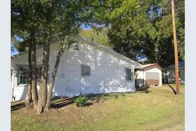 801 W Pierce Street, Clarksville, TX 75426 - Photo 4