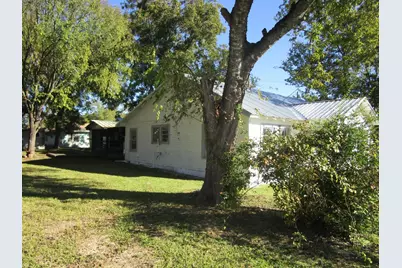 801 W Pierce Street, Clarksville, TX 75426 - Photo 2