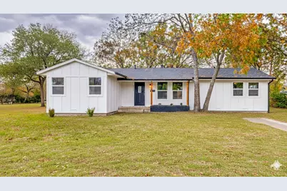 1402 N Ricketts Street, Sherman, TX 75092 - Photo 2