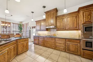 2260 Richmond Ln, Allen, TX 75013 - Photo 10