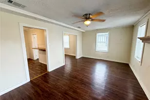 1140 Faulkner Ln, Waco, TX 76704 - Photo 2