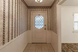 3938 Roanoke Dr, Garland, TX 75041 - Photo 4