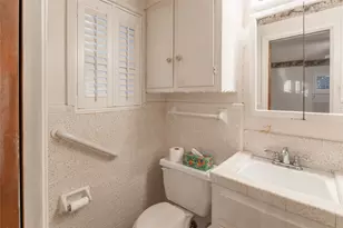 3938 Roanoke Dr, Garland, TX 75041 - Photo 18